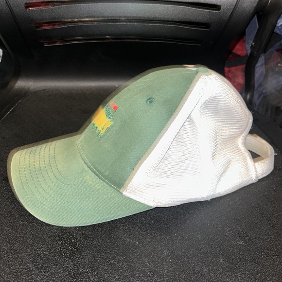 𝐌𝐚𝐬𝐭𝐞𝐫𝐬 𝐇𝐚𝐭 - Picture 2 of 3